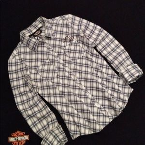 Woman’s Harley Davison button up